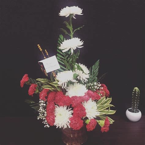 Stunning White Chrysanthemum Flower Arrangements: Elevate Your Home Decor with These Floral ...