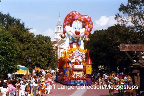 Looking Back at the Walt Disney World 20th Anniversary Surprise Celebration Parade (Vintage ...