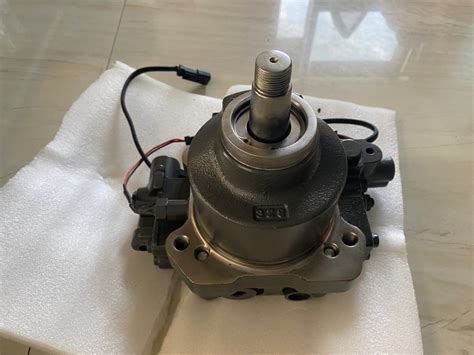 708 7s 00671 708 7s 00671 Motor For Gd655 Gd555 5 Cooling Fan Motor Ass Y Excavator Spare