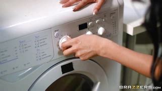 Busty Valentina Ricci Seducing Her Stepson Jordi Porn Movies Movs