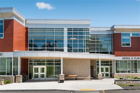 Essex Tech High School — Warner Larson Landscape Architects