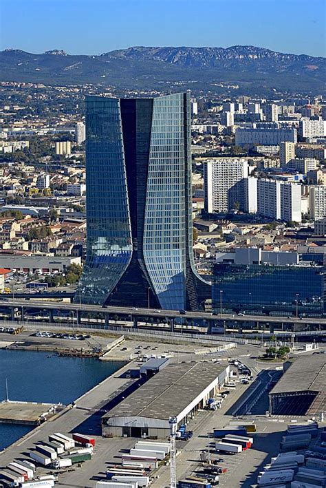 Vues aériennes du Port de Commerce de Marseille PAF