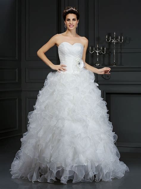 Ball Gown Sweetheart Hand Made Flower Sleeveless Long Organza Wedding