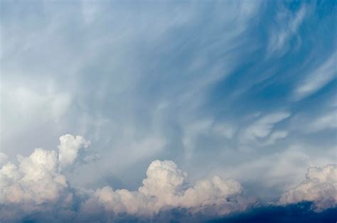 Cielo Dram Tico Con Nubes Tormentosas Foto Premium