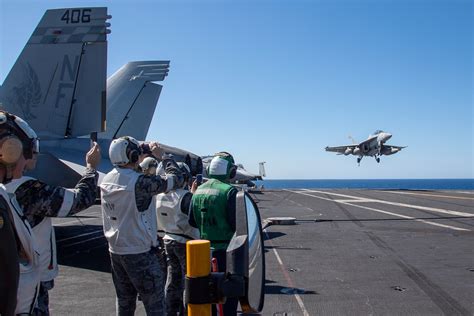 Dvids Images Uss Ronald Reagan Cvn Hosts Royal Australian Navy