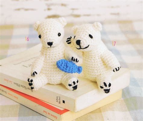 Вяжем белого медведя / Вязаные игрушки / В рукоделии