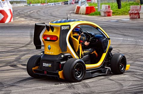 Renault Twizy Weirdwheels