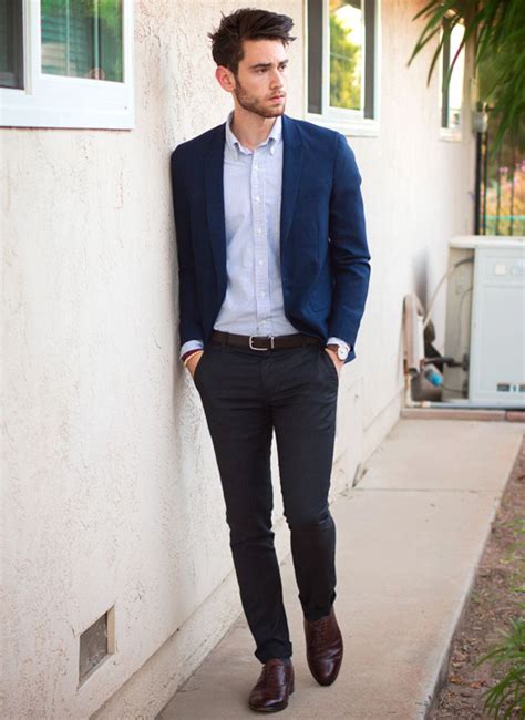 7 Remarkable Navy Blue Blazer Combinations To Try Bewakoof