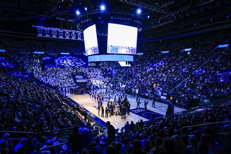 BYU Crowd Erupts as Young Kid Nearly Eats Entire Cougar Tail on ...