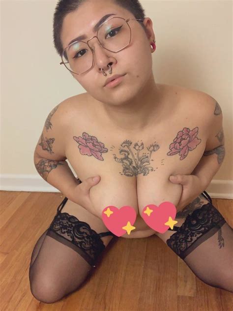 Inked Asian Stoner Babe At Your Service Onlyfans Sale Hd