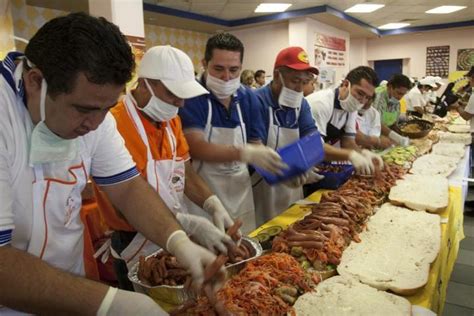 Buscan romper récord en Feria de la Torta