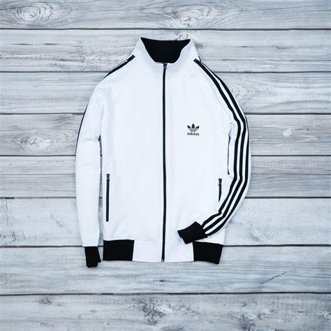 Класический Мужской Спортивный Костюм Adidas в Черно-Белом Цвете ...