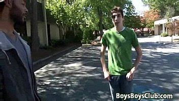 White Gay Dude Has Some Manly Fun With A Black Guy XNXX
