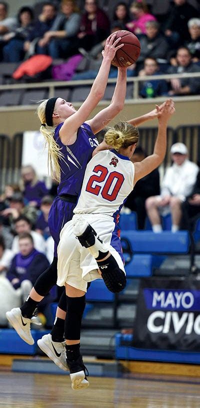 Girls Basketball Superlarks Knock Off Rebels Austin Daily Herald