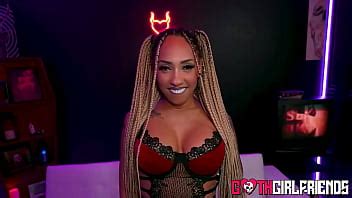 Horny Tattooed Kona Jade Blows Cock Before Wild Fuck XVIDEOS