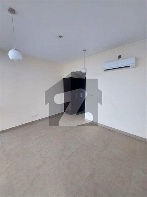 Chance Deal 2 Bed Available For Rent In Coral Tower Emaar Coral Towers