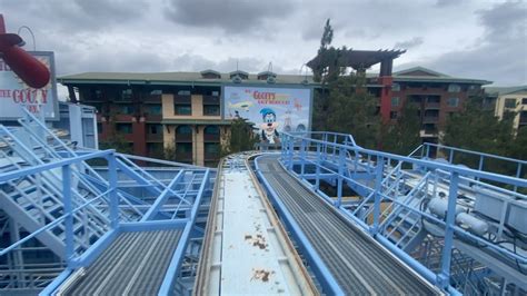 Goofys Sky School Full Ride And Queue At Disney California Adventure