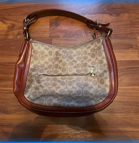 Coach Sutton Hobo Signature Canvas Leather Shoulder B Gem