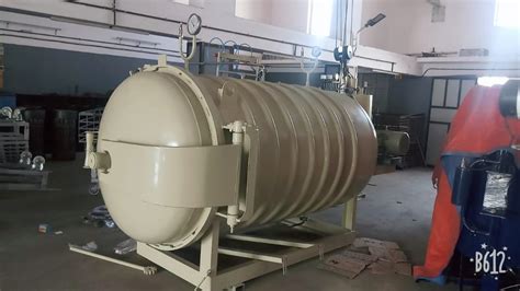 Hitesh Engineering Horizontal High Pressure Industrial Autoclave