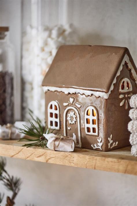 Ljushus Gingerbread Pepparkakshus Nyhavn Stillenatt I Brun Keramik Fr N