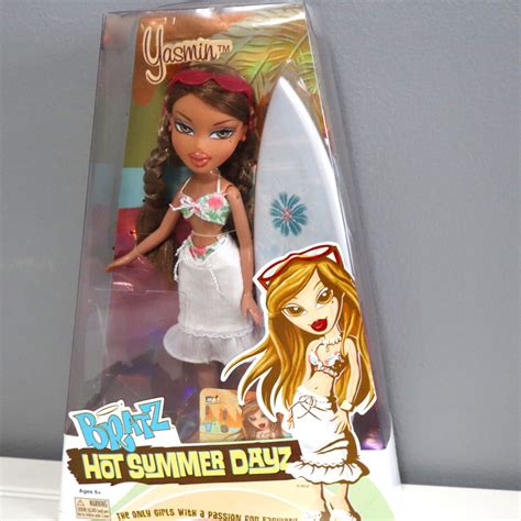 BRATZ NEW IN BOX YASMIN HOT SUMMER DAYZ NRFB B Antique Price Guide Details Page