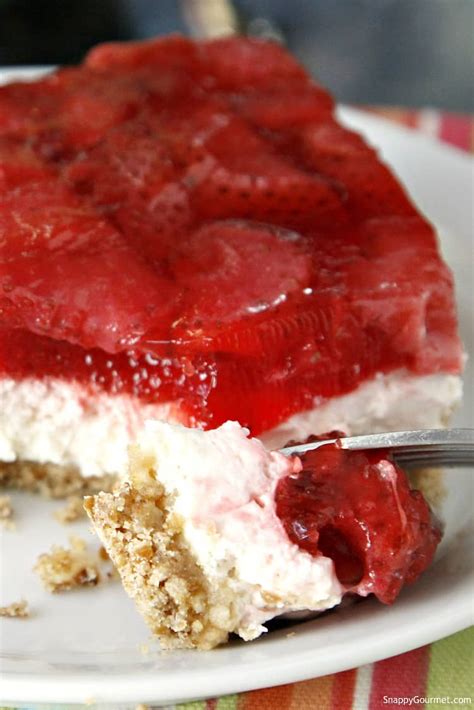 EASY Strawberry Pretzel Dessert Bars Snappy Gourmet