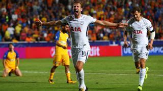 Hot Harry Kane Deserves World Class Tag Says Joe Hart FourFourTwo