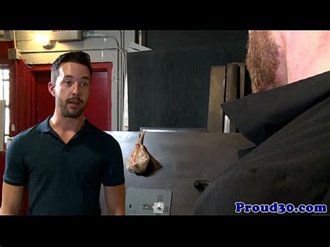 Dilf Stud Enculada Por Sixpack Hunk XVIDEOS