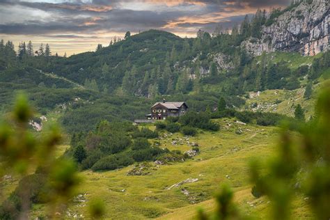 Startseite Neue Traunsteiner Hütte