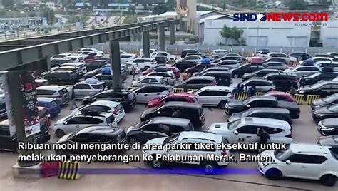 Ribuan Kendaraan Pemudik Padati Pelabuhan Bakauheni Pada Puncak Arus