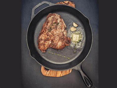 How To Cook A Steak In A Cast Iron Skillet With Butter