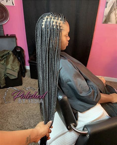 Small Knotless Braids For A Chic Look