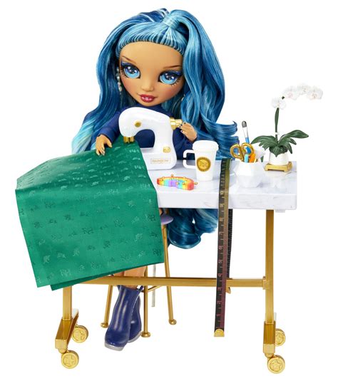 Rainbow High Dream And Design Fashion Studio Playset Skyler Doll