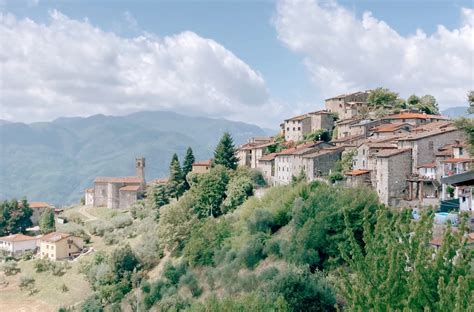 Lucignana Cosa Vedere In Questo Borgo Nella Media Valle Del Serchio