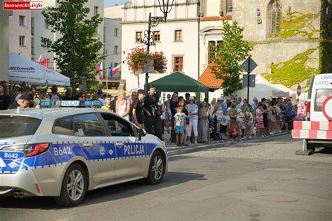 Parada Poszukiwaczy Skarbów na otwarcie Lwóweckiego Lata Agatowego