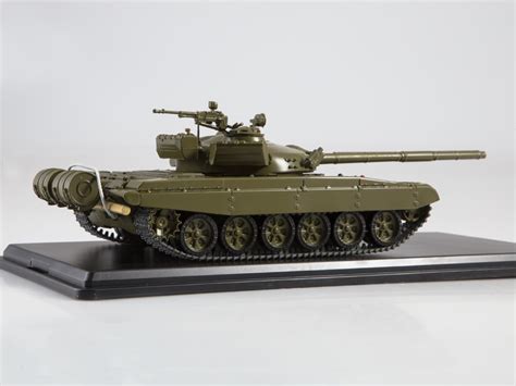 Масштабная модель Т-72А