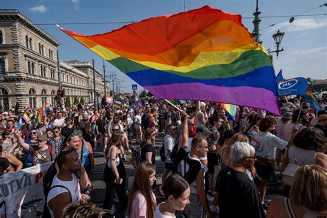 Heterosexual Festival to Celebrate Straight People Planned for Pride