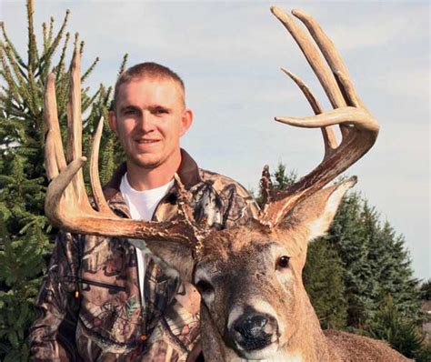 Robert Sopsich Buck 182 Inch Michigan State Record Bowhunter