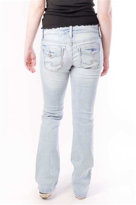 Silver Jeans Womens Britt Slim Boot Low Rise Jeans Below The Belt Below The Belt Store