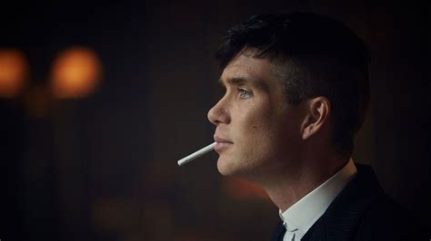 Thomas Shelby Smoking Wallpapers - Wallpaper Cave