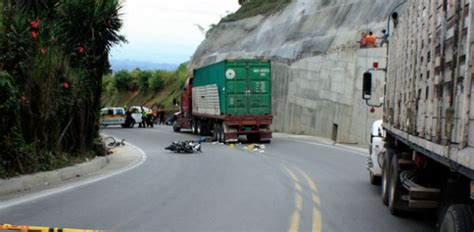 Parrillero de moto perdió la vida tras accidente en La Línea