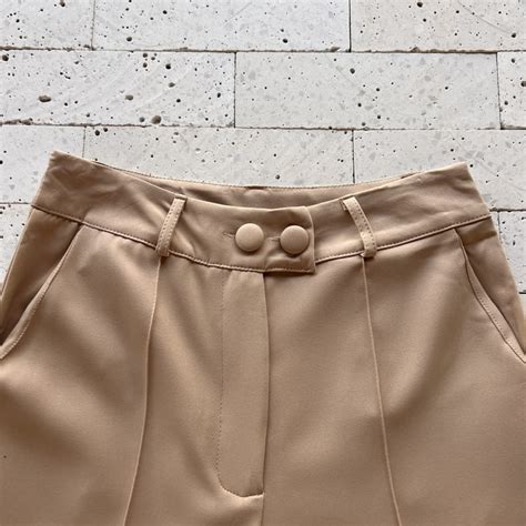 CALÇA ALFAIATARIA PANTALONA VINCO DOIS BOTÕES NUDE Dondoca Moda