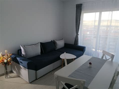 V Nd Apartament Cu Panorama Camere La Cheie Parcare Floresti Olx Ro