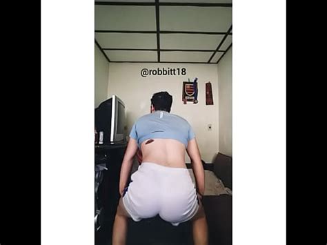 Gay dançando funk XNXX