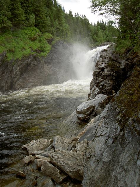 Formofoss Wasserfälle des Namses Fluss (28.06.2013) - Landschaftsfotos.eu