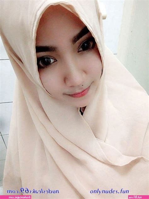 Kumpulan Foto Bugil Hijab 18 Year Old Free Porn