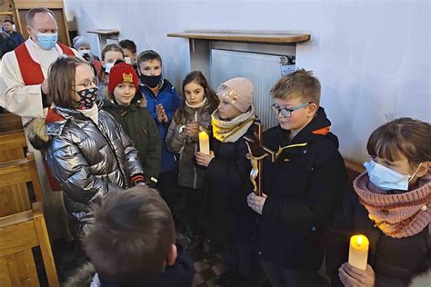 Strona parafii Matki Boskiej Różańcowej Droga krzyżowa