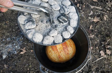 Dutch Oven Rustic Bread Recipe – GSI Outdoors