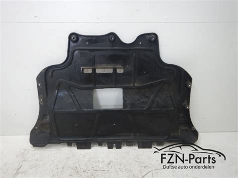 Audi RS3 8Y Bodemplaat 8Y0825236 FZN Parts