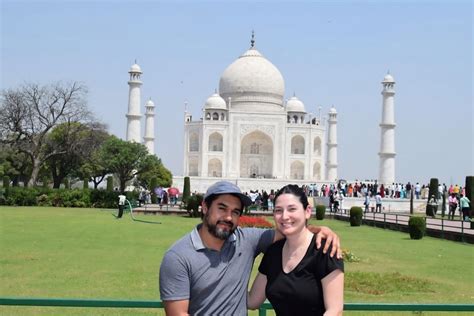 From Delhi All Inclusive Taj Mahal Day Tour With Transfers